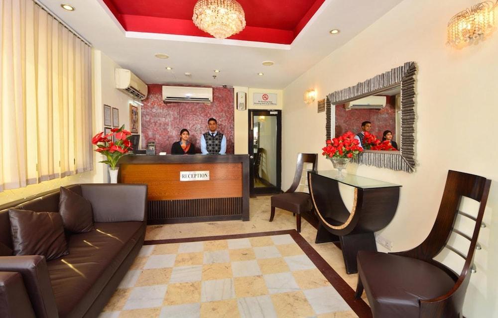 Hotel Shanti Palace West Patel Nagar New Delhi Bagian luar foto