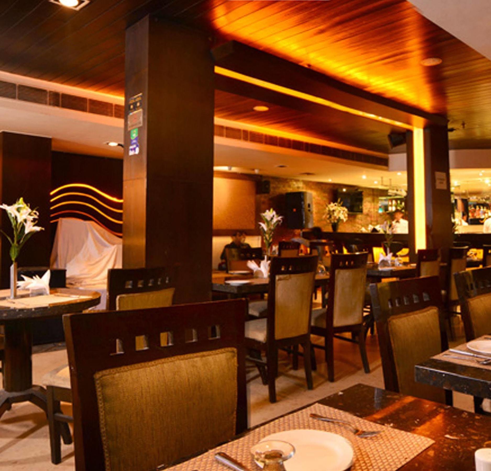 Hotel Shanti Palace West Patel Nagar New Delhi Bagian luar foto